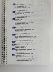 The Essentials of English : A Writer’s Handbook by Ann Hogue (2003) TP