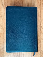 Nelson’s Study Bible NKJV 2885NB Blue Bonded Leather 1997 New King James Version