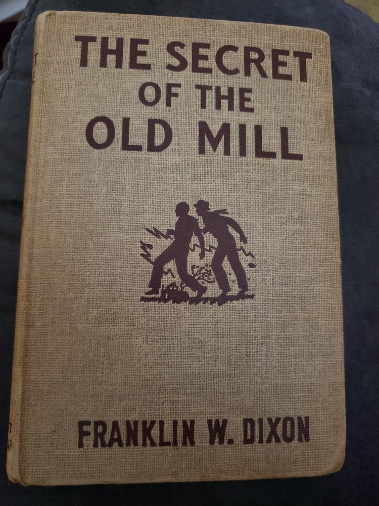 The Secret of the Old Mill by Franklin W. Dixon Hardcover Hardy Boys 50’s Reprin