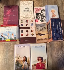 Lot 16 RANDOM Christian Jesus Christ Stories Religion Bible Prayers Books MIX