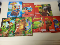 Mcgraw Hill Reading Wonders Grade 1 – Complete set – 9 books