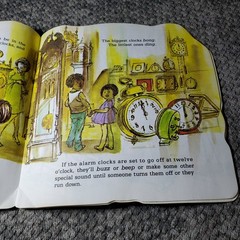 The Clock Book Donna Kelly 1981 Golden Shape Book Children’s Illustrated Golden