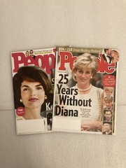 2 PEOPLE MAGAZINES 9/5/2022 PRINCESS DIANA & 7/3/2023 JACKIE KENNEDY