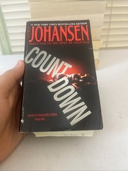 Lot of 10 – Iris Johansen – Eve Duncan Series – Mass paperbacks – Free Shipping