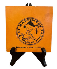 Vtg 1962 Happiness is a Warm Puppy Book by Charles M. Shulz 1st Ed Scholastic PB