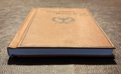 Antique 1915 Copyright Hardcover Book Quinteros’ Dona Clarines (In Spanish)