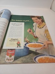 Ladies Home Journal Mag Feb. 1942 40s Fashions Full Color Ads Beauty Recipes