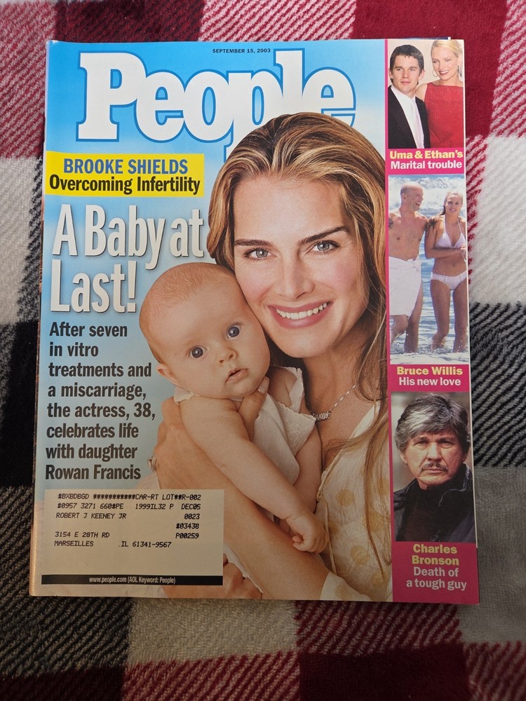 People Mag Sept 15,2003 Brooke Shields, A Baby At Last, Farewell Charles Bronson