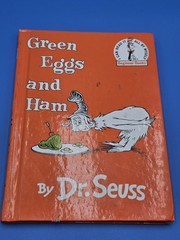 Green Eggs and Ham by Dr. Seuss (1988) Hard Cover Beginner Books
