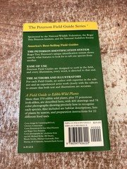 Edible Wild Plants: Eastern/Central North America (Peterson Field Guides)