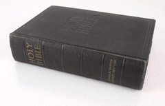VTG New American Catholic Edition Holy Bible Benziger Brothers 1961 Hardcover