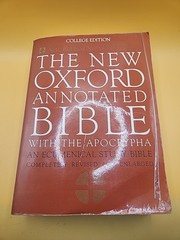 New Oxford Annotated Bible with Apocrypha 1994, College Edition Study Bible, PB