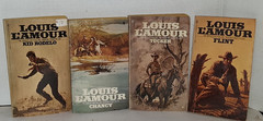 4 Louis L’Amour Westerns Flint Tucker Chancy Kid Rodelo Frontier Gunslingers