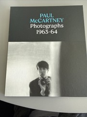 Paul McCartney: Photographs 1963-64 Concertina Book National Portrait Gallery