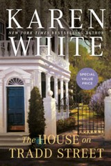 The House on Tradd Street – Paperback By White, Karen – GOOD