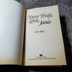 Yours Truly, Love, Janie Ann Reit 1981 Wildfire Scholastic Romance Book