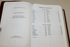 Holy Bible Giant Print Center Column Reference Edition New King James Version