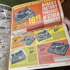 1970 RADIO SHACK Catalog Sales Paper ~ 40 Pages Of Vintage HiFi Electronics