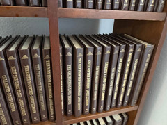 Louis L’amour LEATHERETTE Books – YOU PICK TITLES – Buy 4+, Save 15%