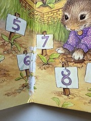 Little Simon Shape Board Book BUNNY’S NUMBERS Lisa McCue Children’s Vintage Book