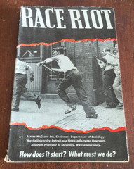 Race Riot – Alfred M. Lee & Norman D. Humphrey – 1943 PB Detroit Civil Rights