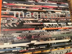 Magnum by Editors of Phaidon Press Photography Art 2000 536 Pages 1st Edition HC