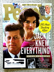 PEOPLE MAGAZINE July 7, 2025 JFK’S SHOCKING AFFAIR JACKIE KNEW ALL Anne Burrell
