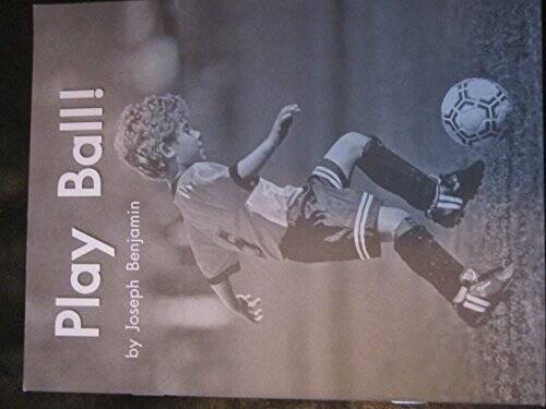 Play Ball! (Fountas and Pinnell Leveled Literacy Intervention Books, Gree – GOOD