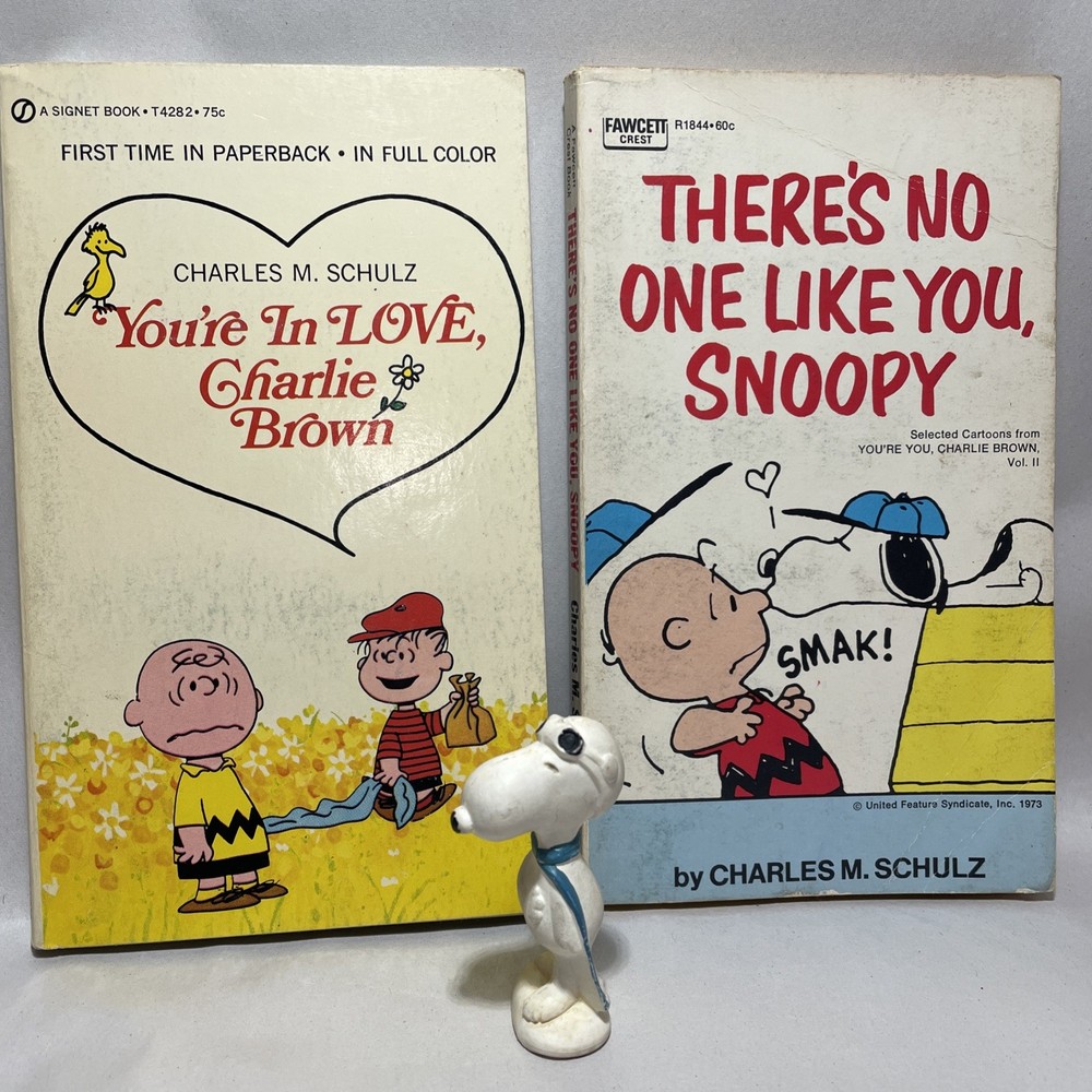 Lot Of 2 Peanuts Charlie Brown Snoopy Books Charles M Schulz 1960s/1970s +Figure