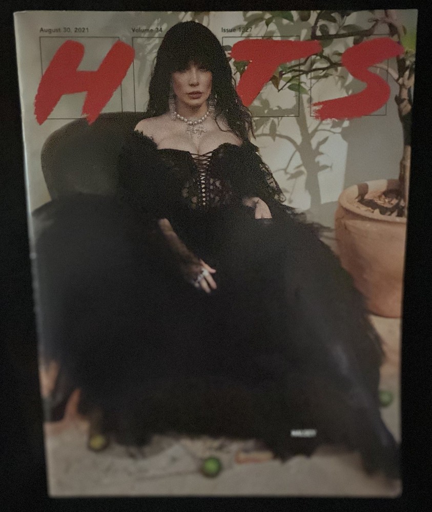 HITS MAGAZINE: HALSEY. VOLUME 34 ISSUE# 1327. AUGUST 30, 2021. RARE.