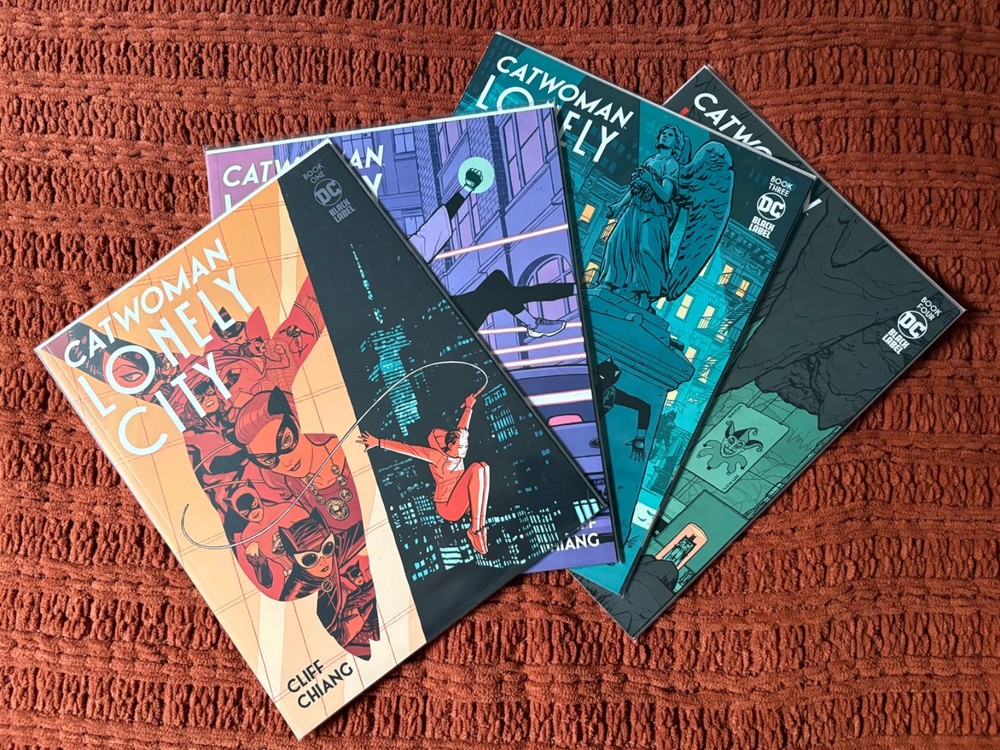 CATWOMAN: Lonely City #1-4 Compete Limited series – DC Black Label – 1st Prints