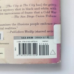 China Miéville “The City & The City” Paperback Book