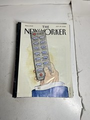 Lot of 21 New Yorker Magazine: 2026/ 2025 Mixed Dates Ex-Library Read For Dates
