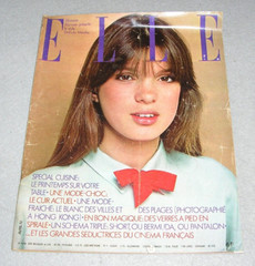 Vintage Women’s Fashion Book ELLE French Beauty Magazine Hong Kong 24 April 1978