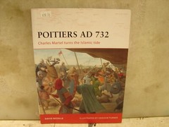 Osprey Poitiers AD 732. SC. 96 Pages