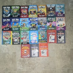 Dav Pilkey & Jeff Kinney Lot of 24 Dog Man, Cat Kid, Underpants, Wimpy Kid
