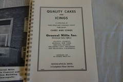 Quality Cakes A Complete Flour Service Book General Mills 1949 Spiralbound PB
