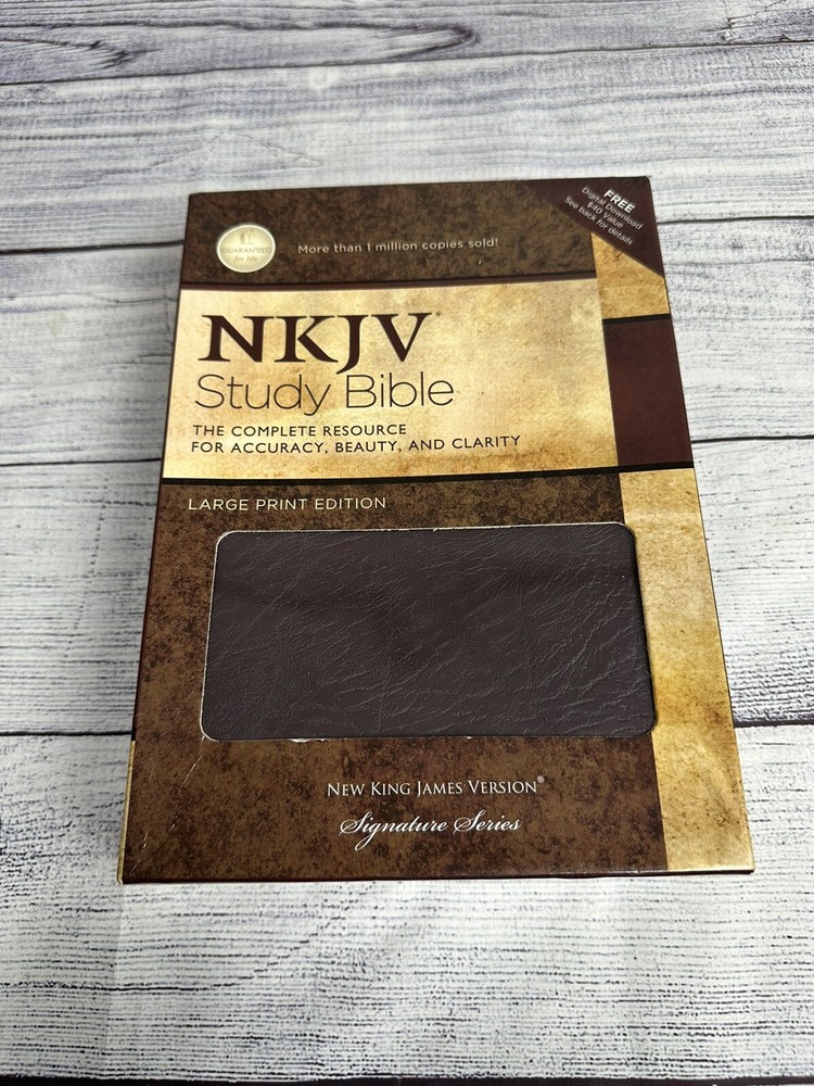 NKJV Study Bible by Thomas Nelson Publishing Staff (2009, Bonded Leather)