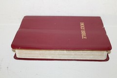 Holy Bible Giant Print Center Column Reference Edition New King James Version