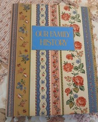 Vintage 1981 OUR FAMILY HISTORY Genealogy Book by Avenel Books Unused Floral