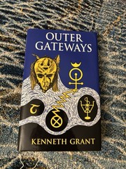 Kenneth Grant 2 book lot. Occult outer gateways 2015 outside circles time 2021