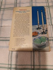1958 BETTY CROCKER’S DINNER FOR TWO 205 Pages HC Metal Multi-ring Binding 6″x8″