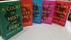 By Sarah J. Maas 5 Books set A Court of Thorns Brand NEW English Free Shipping