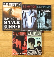 Lot 5 S.E. HINTON Books Outsiders That Was Then Tex Rumble Fish Star Runner PB