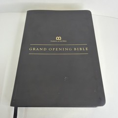 Global Impact Bible ESV Grand Opening Bible 2017 Museum of The Bible
