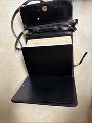 1985 Thomas Nelson NKJV Bible Compact Edition Snap Black Faux Leather