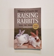 Storey’s Guide to Raising Rabbits Breeds, Care, Housing TPB good preowned