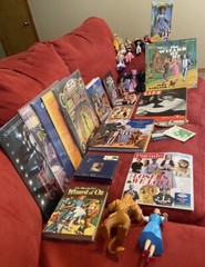 31Wizard of Oz/Judy Garland/JFK Jr, 6 Vinyls,TV Guides/Life, Dolls, VHS/DVD