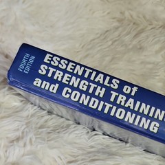 Human Kinetics Essentials of Strength Training & Conditioning 4th HC Haff 2016