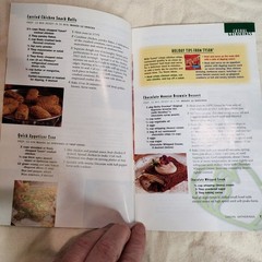 2003 General Mills “Holiday Solutions” Recipe Book